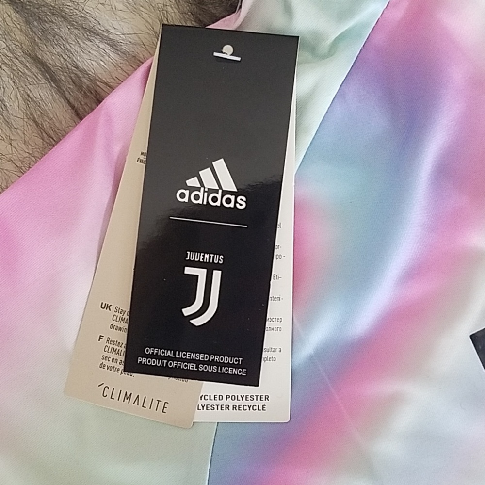 !!LAST ONE!!🌌Ronaldo Jersey 🌌 - Picture 3 of 4